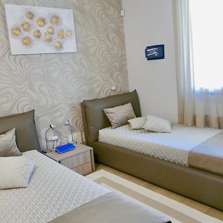 Phoenix Garda Hills Sirmione Kültér fotó