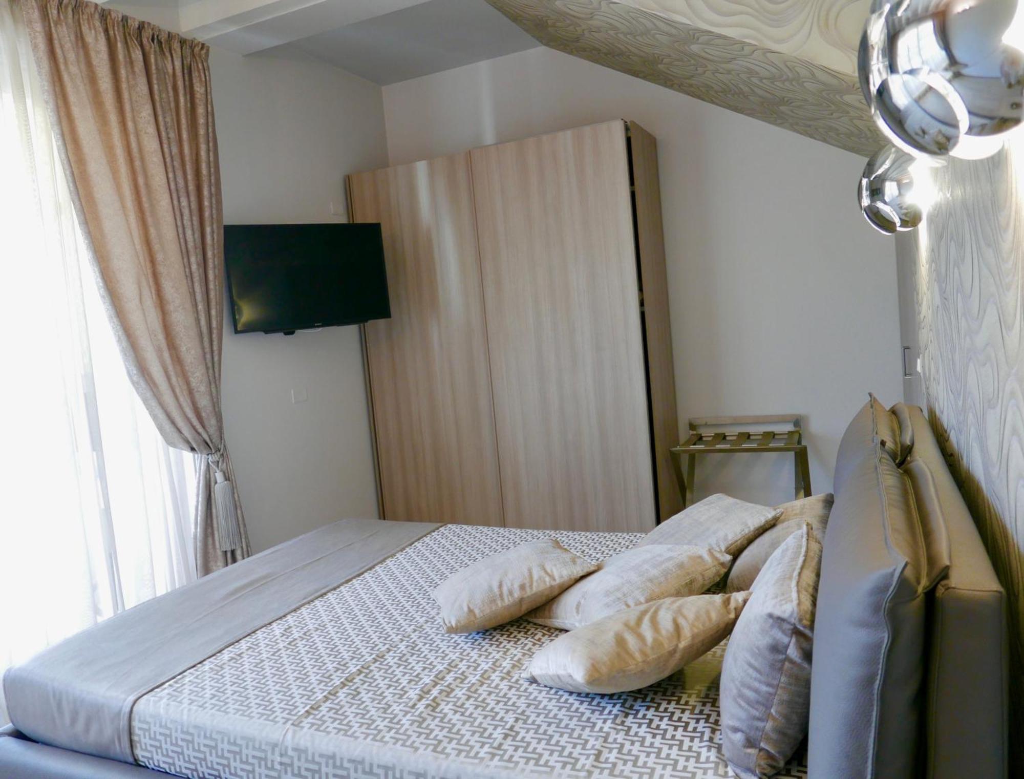 Phoenix Garda Hills Sirmione Kültér fotó